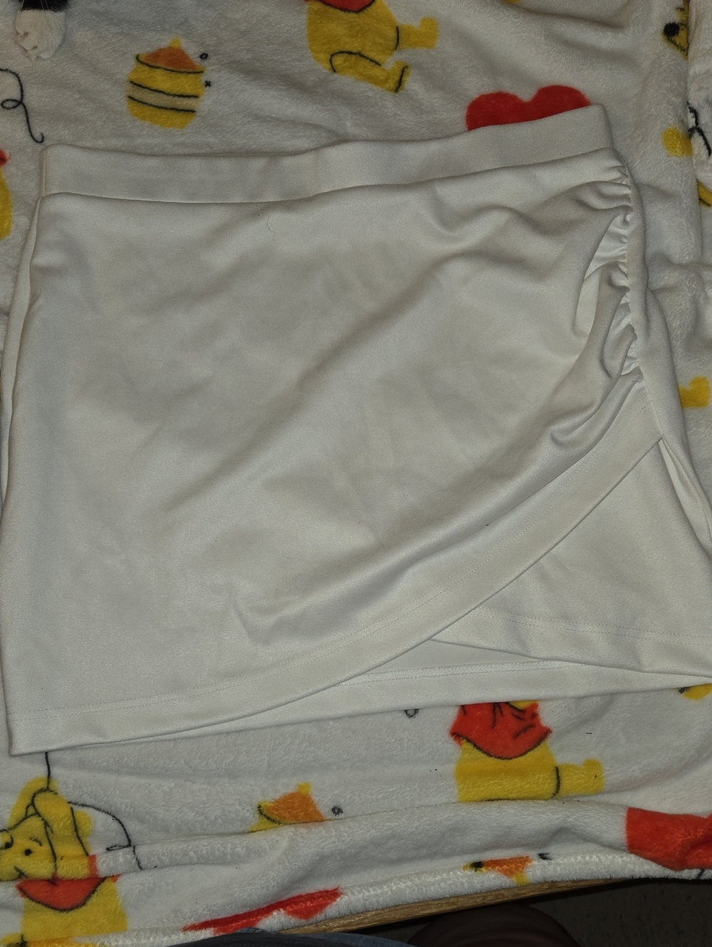 SHEIN White Curve 2XL Skort